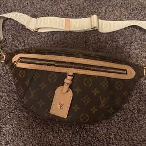 Louis Vuitton Monogram high rise bumbag